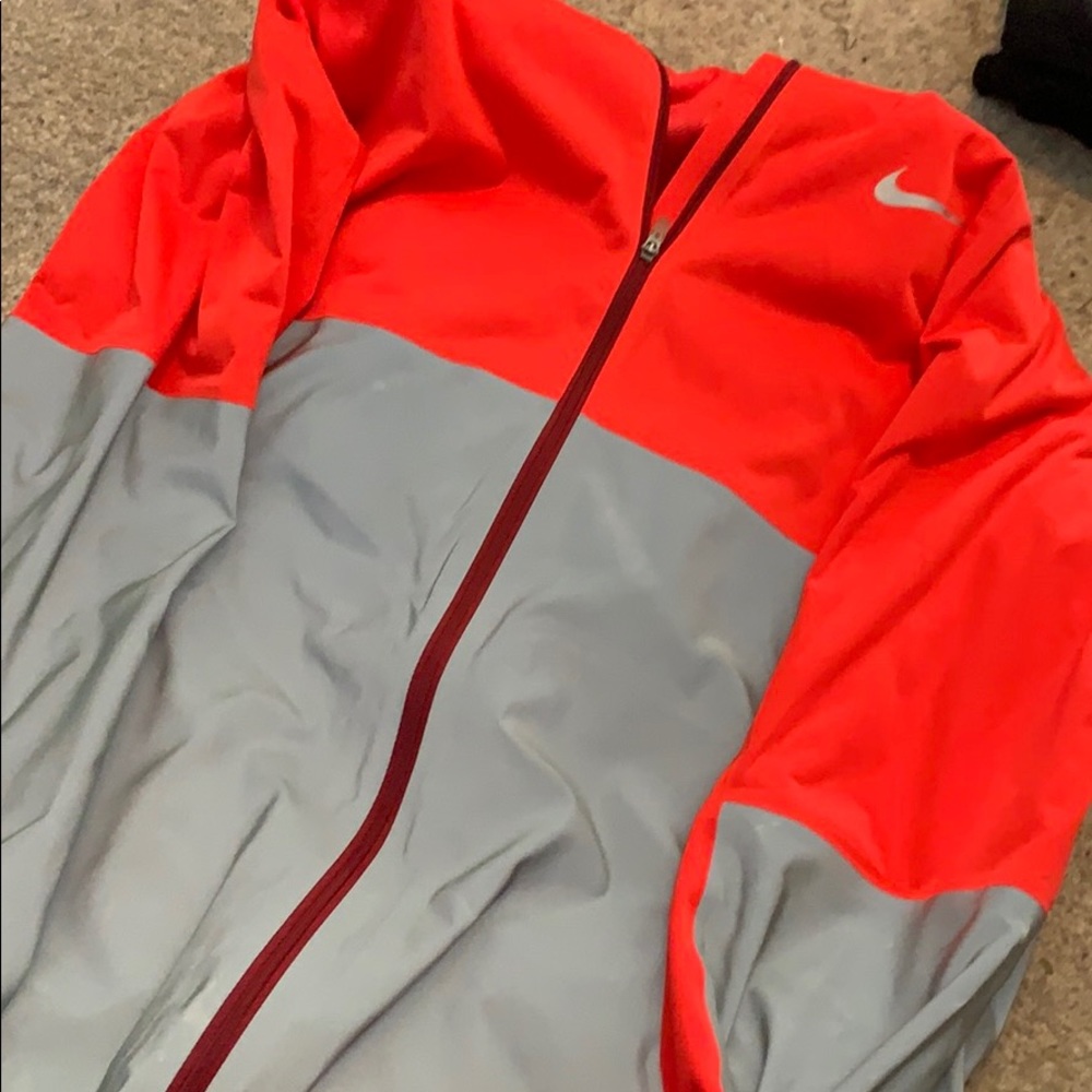 Nike dri-fit reflective jacket